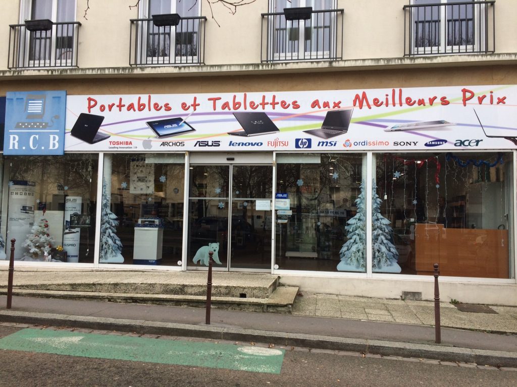 Le magasin RCB INFOMATIQUE à Versailles dépanne les PC et Mac